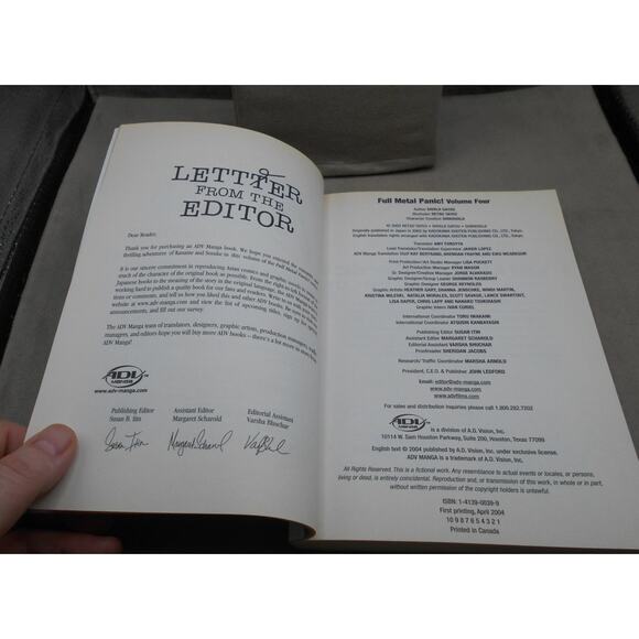 Full Metal Panic! Vol 4 English Manga Shouji Gatou 2004 - Picture 7 of 10